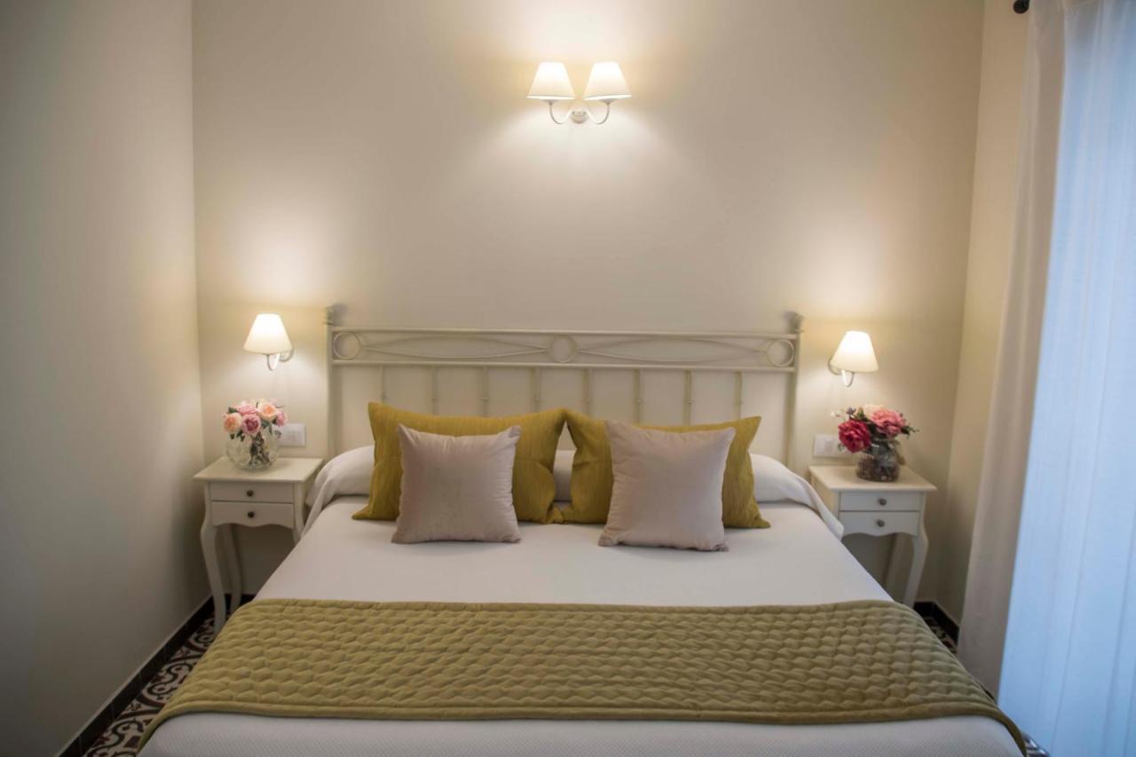 Hostal Boutique Casa La Laja Chiclana de la Frontera Buitenkant foto