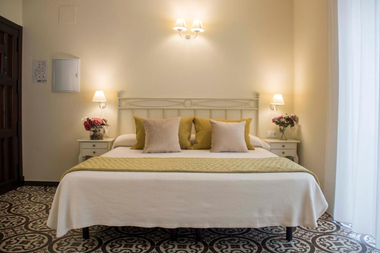 Hostal Boutique Casa La Laja Chiclana de la Frontera Buitenkant foto