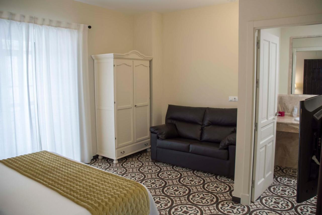 Hostal Boutique Casa La Laja Chiclana de la Frontera Buitenkant foto