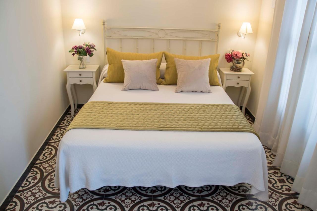 Hostal Boutique Casa La Laja Chiclana de la Frontera Buitenkant foto