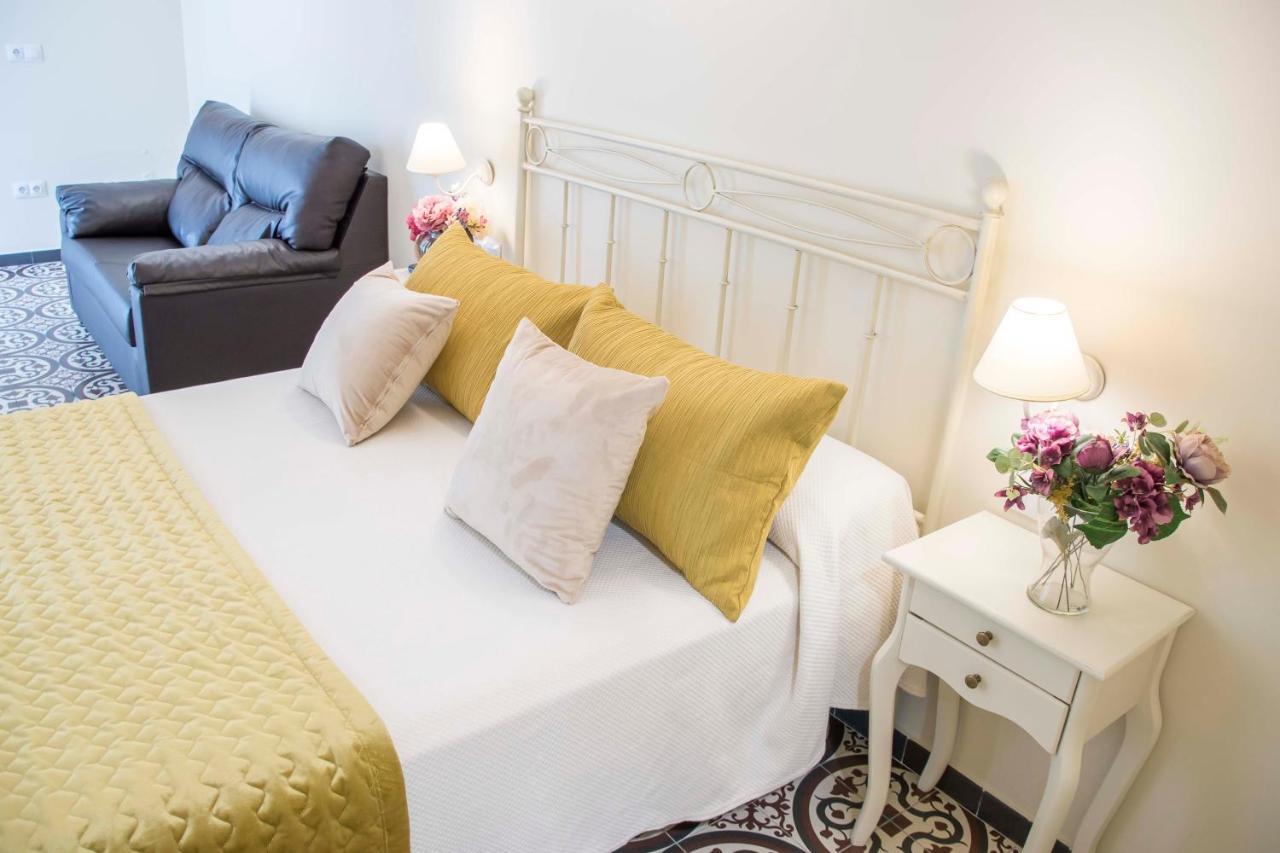 Hostal Boutique Casa La Laja Chiclana de la Frontera Buitenkant foto
